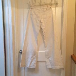 White wide leg bell-bottoms size 25 Zbrand